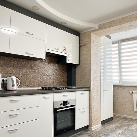 0147 New Flat Near Airport Zhulyany Sofievskaya Borshchagovka Διαμέρισμα Κίεβο Εξωτερικό φωτογραφία
